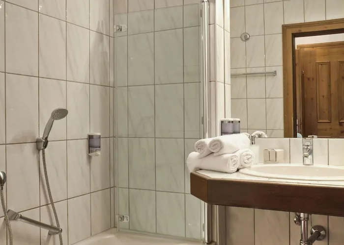 Hotel Alpenresidenz Adler 4*